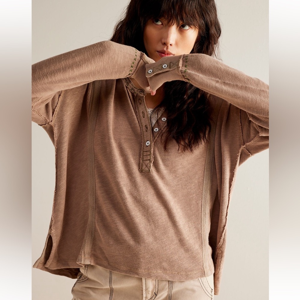 Free People We the Free Taylor Henley, size M